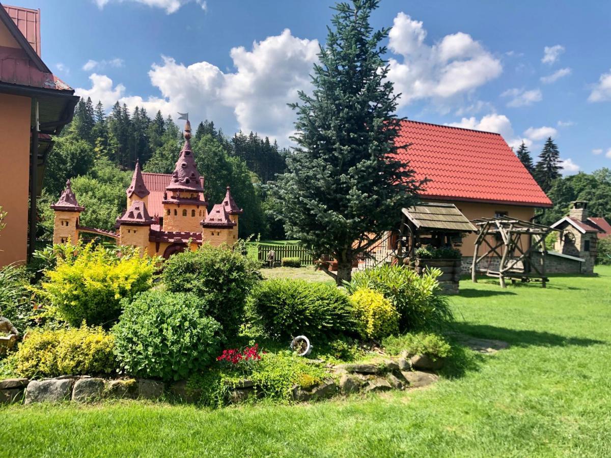 Ubytovani U Hradecku Prostřední Bečva Exteriör bild