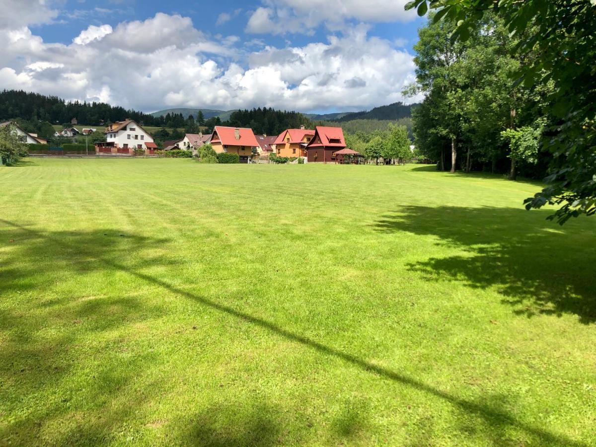 Ubytovani U Hradecku Prostřední Bečva Exteriör bild